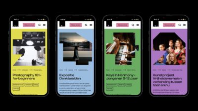 Vier telefoons met onderdelen van de website van CKE erop.